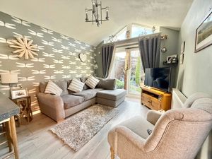 Photo 8- click for photo gallery